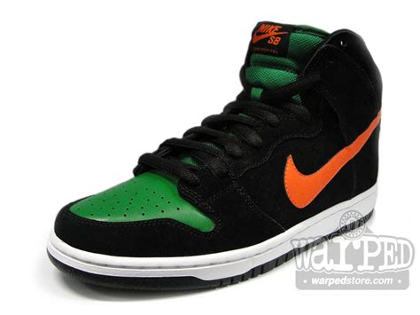 Nike SB Dunk High “Jagermeister” 